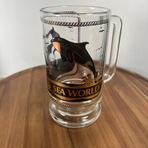 Vintage Sea World Mug Shamu Dolphins Clear Glass Gold Foil Souvenir Stein 16 oz.